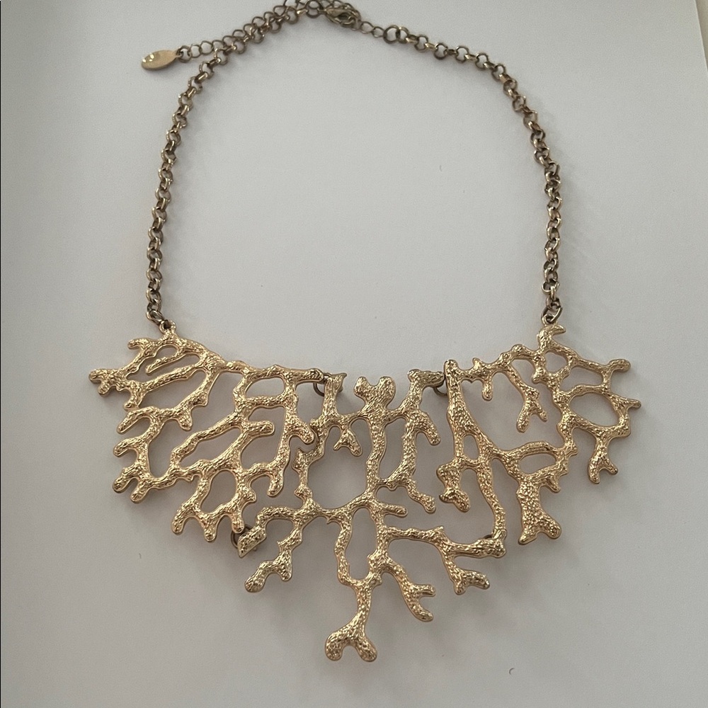 Elegant Gold Coral-Inspired Necklace